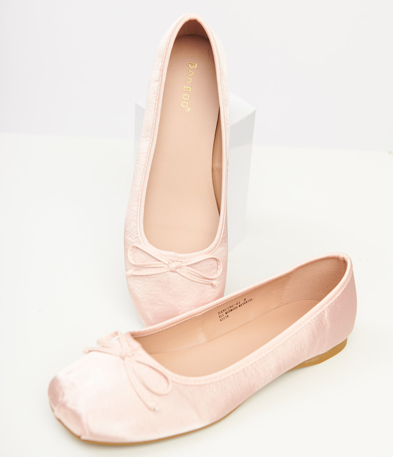 Y2K Light Pink Satin Ballet Flats – Unique Vintage