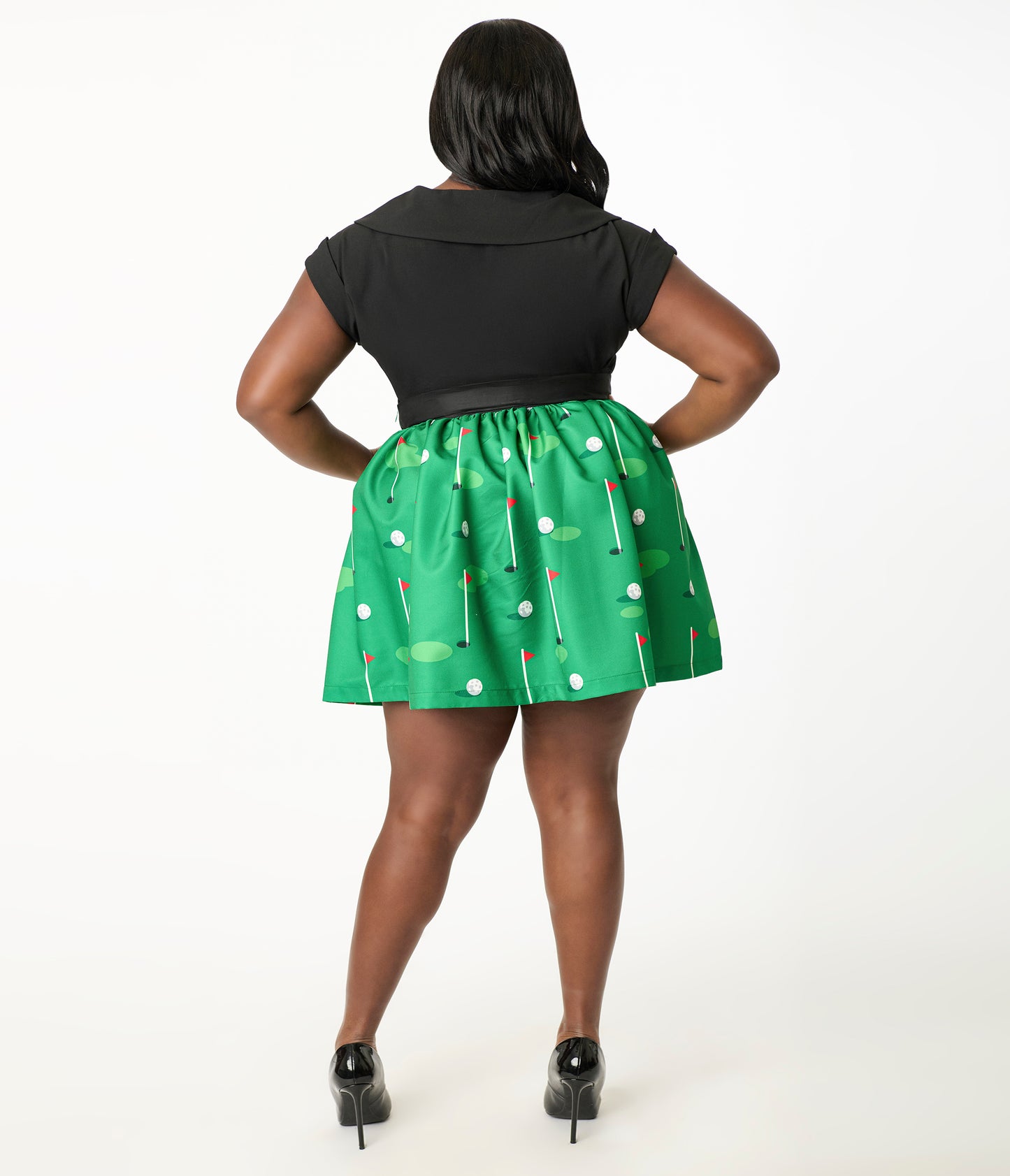 Smak Parlour Plus Size 1950s Green Golf Print Gathered Mini Skirt