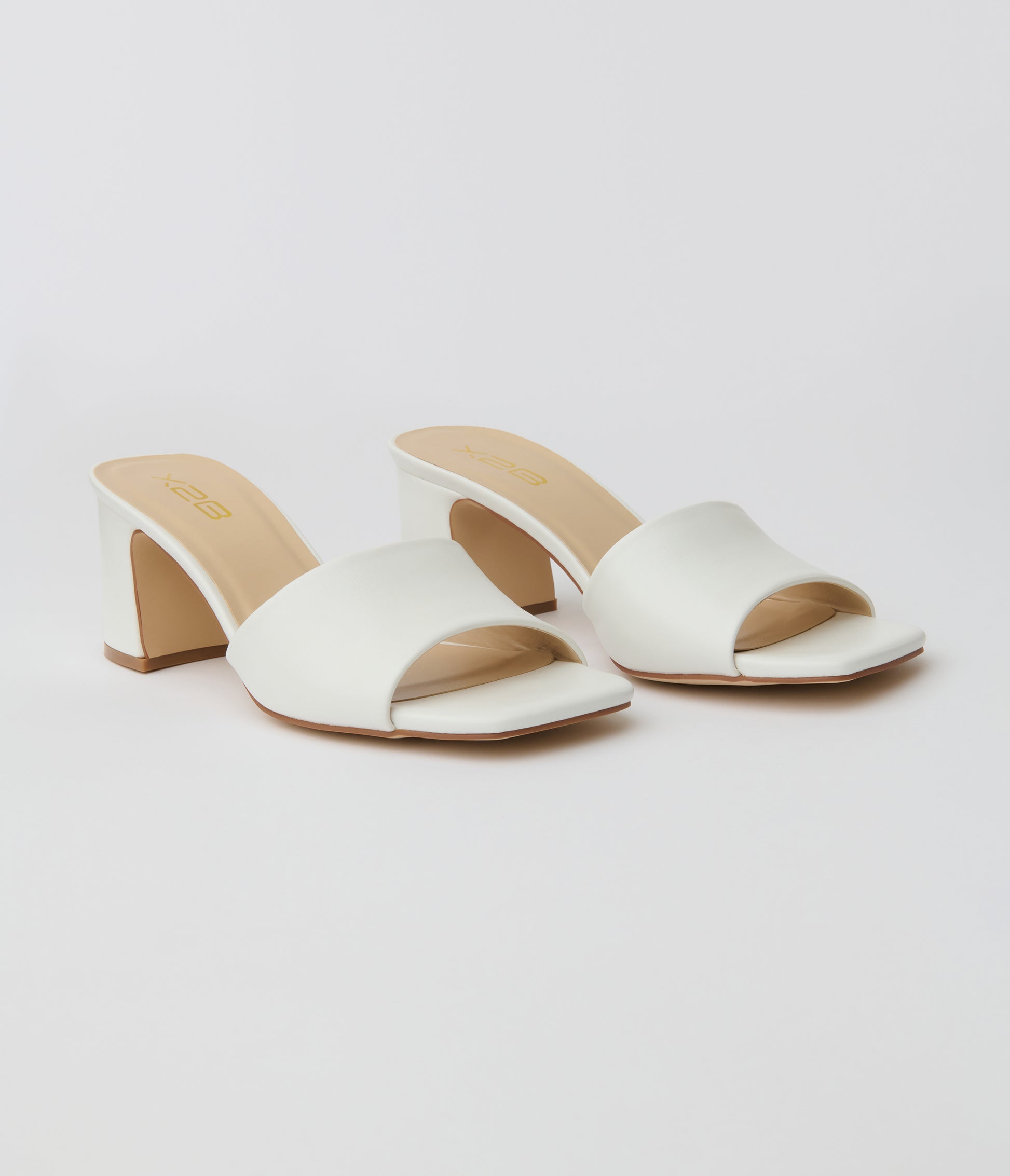 White Leatherette Slip On Heel Sandals – Unique Vintage