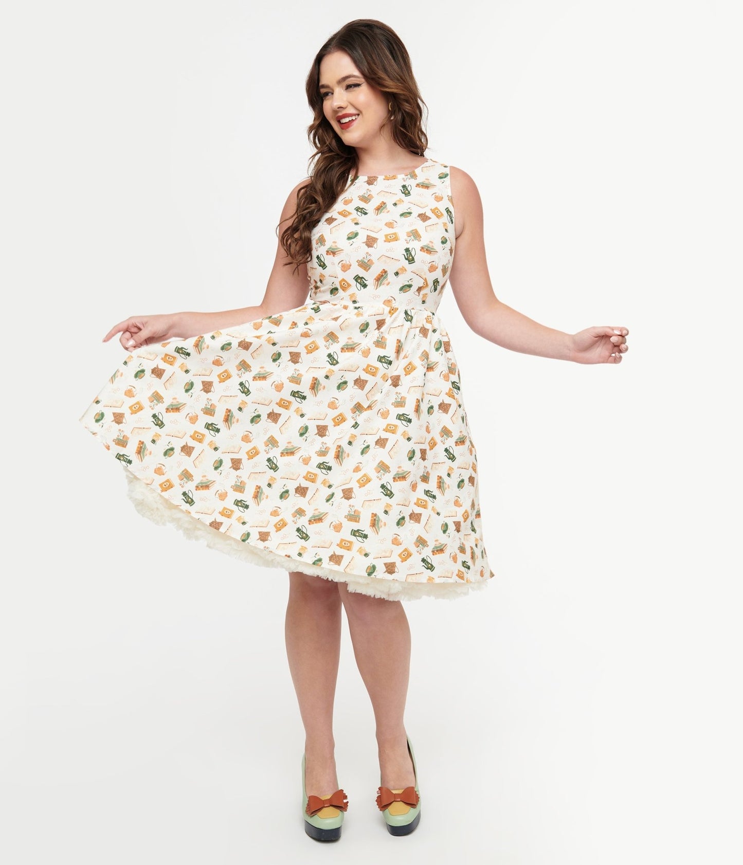 Retrolicious 1950s Cream Book & Tea Print Cotton Swing Dress - Unique Vintage - Womens, DRESSES, SWING