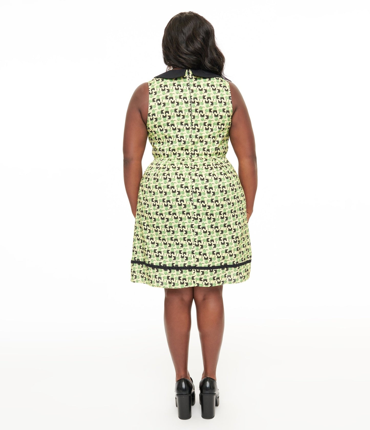 Retrolicious Plus Size 1950s Green & Black Mod Cat Print Cotton Fit & Flare Dress - Unique Vintage - Womens, DRESSES, SWING