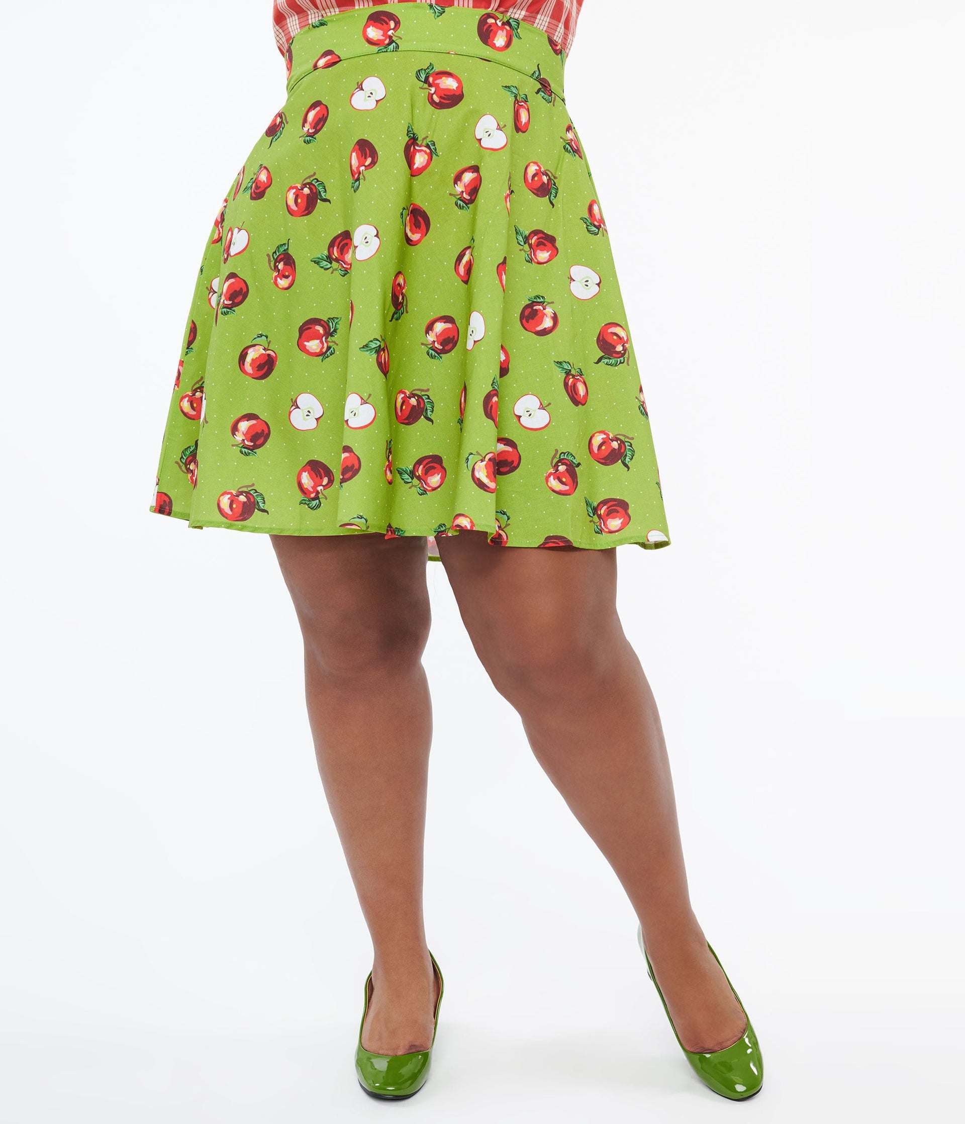 Retrolicious Plus Size 1950s Green & Red Apple Print Skater Skirt – Unique  Vintage