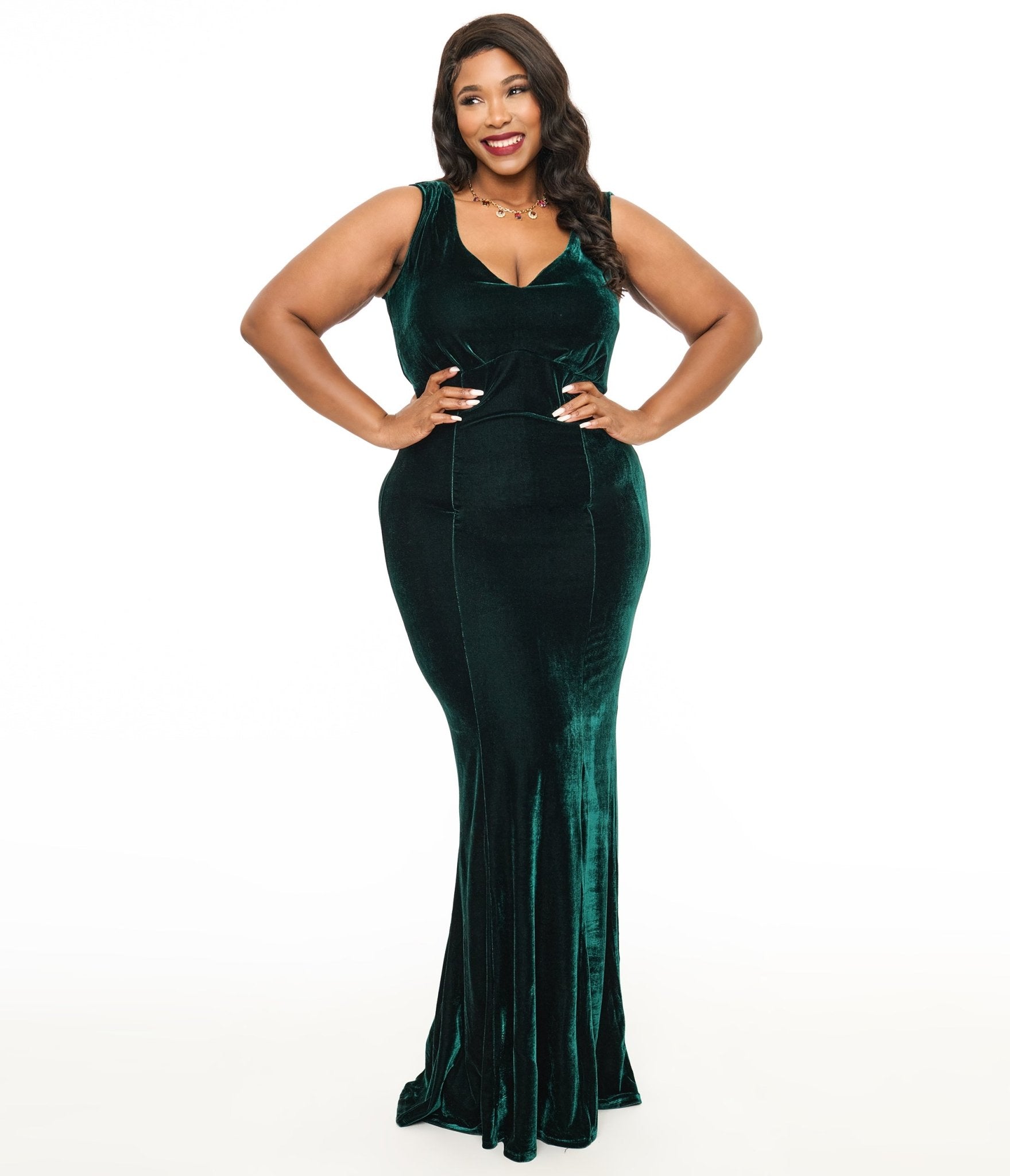 Plus size green velvet dress best sale