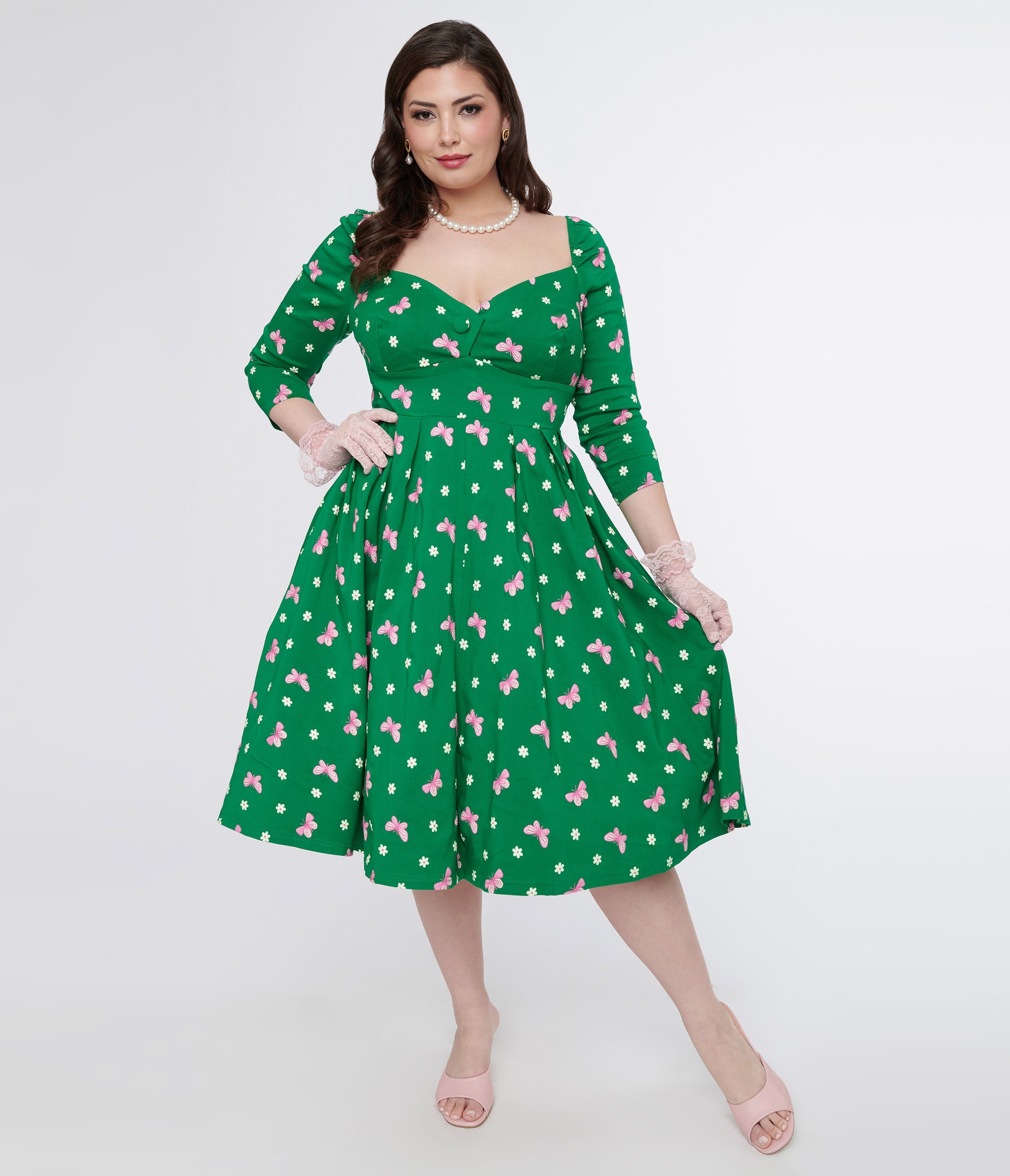 Unique Vintage Plus Size 1950s Green & Butterfly Stamp Print Lamar Swi