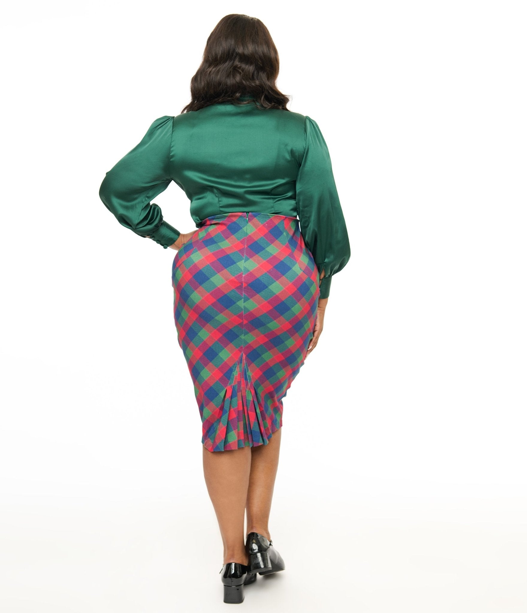 Unique Vintage Plus Size 1950s Green Red Plaid Tracy Pencil Skirt