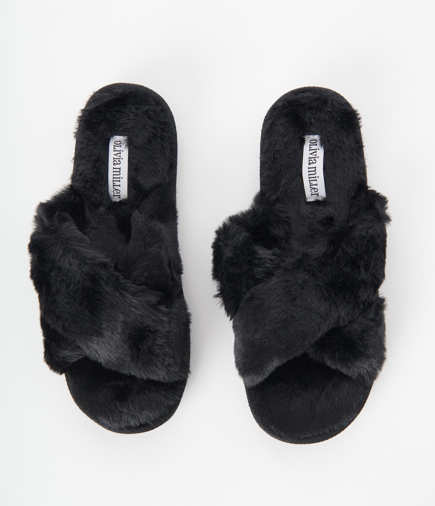 Black fluffy slippers online