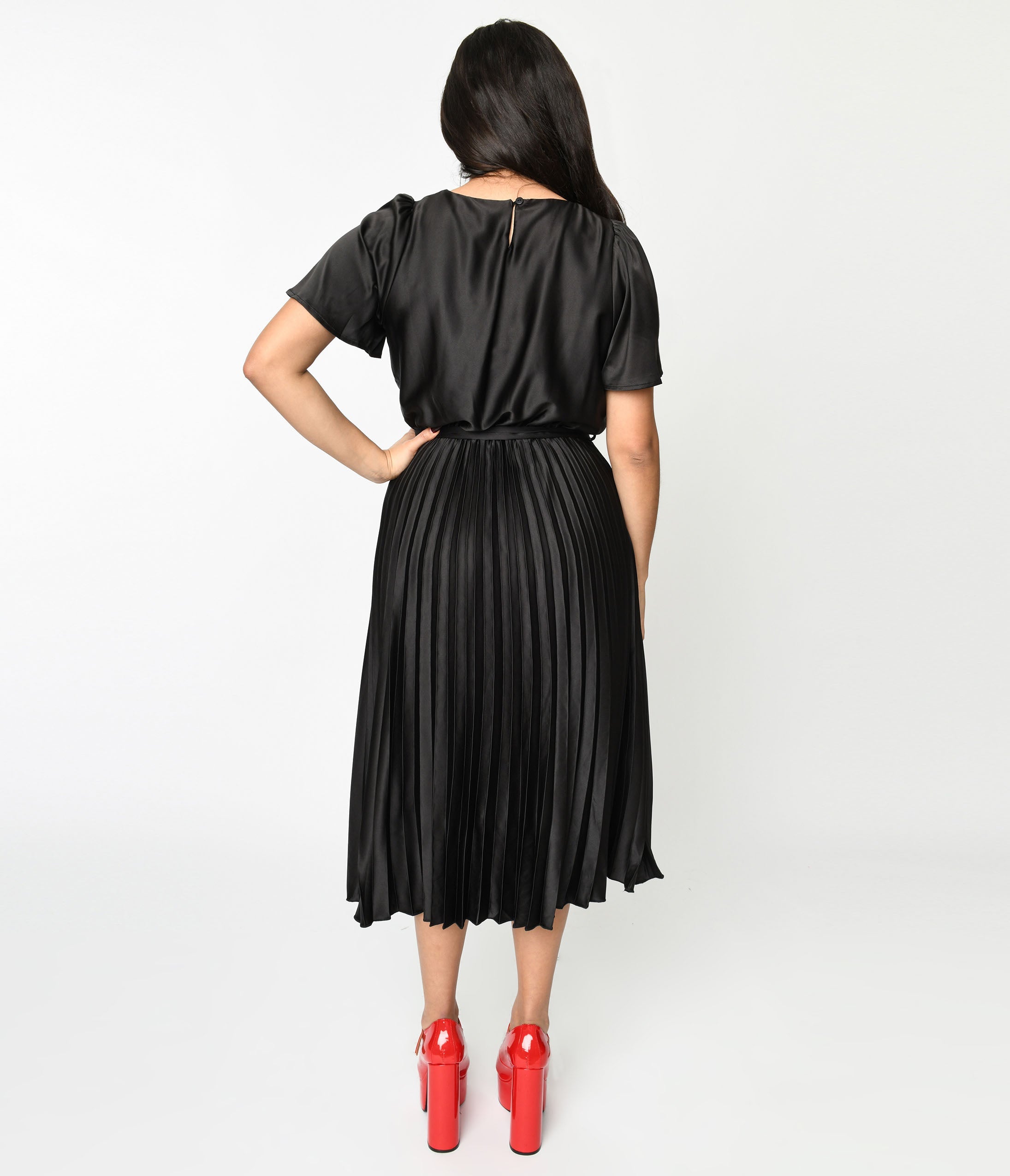 Satin pleated hotsell midi dress