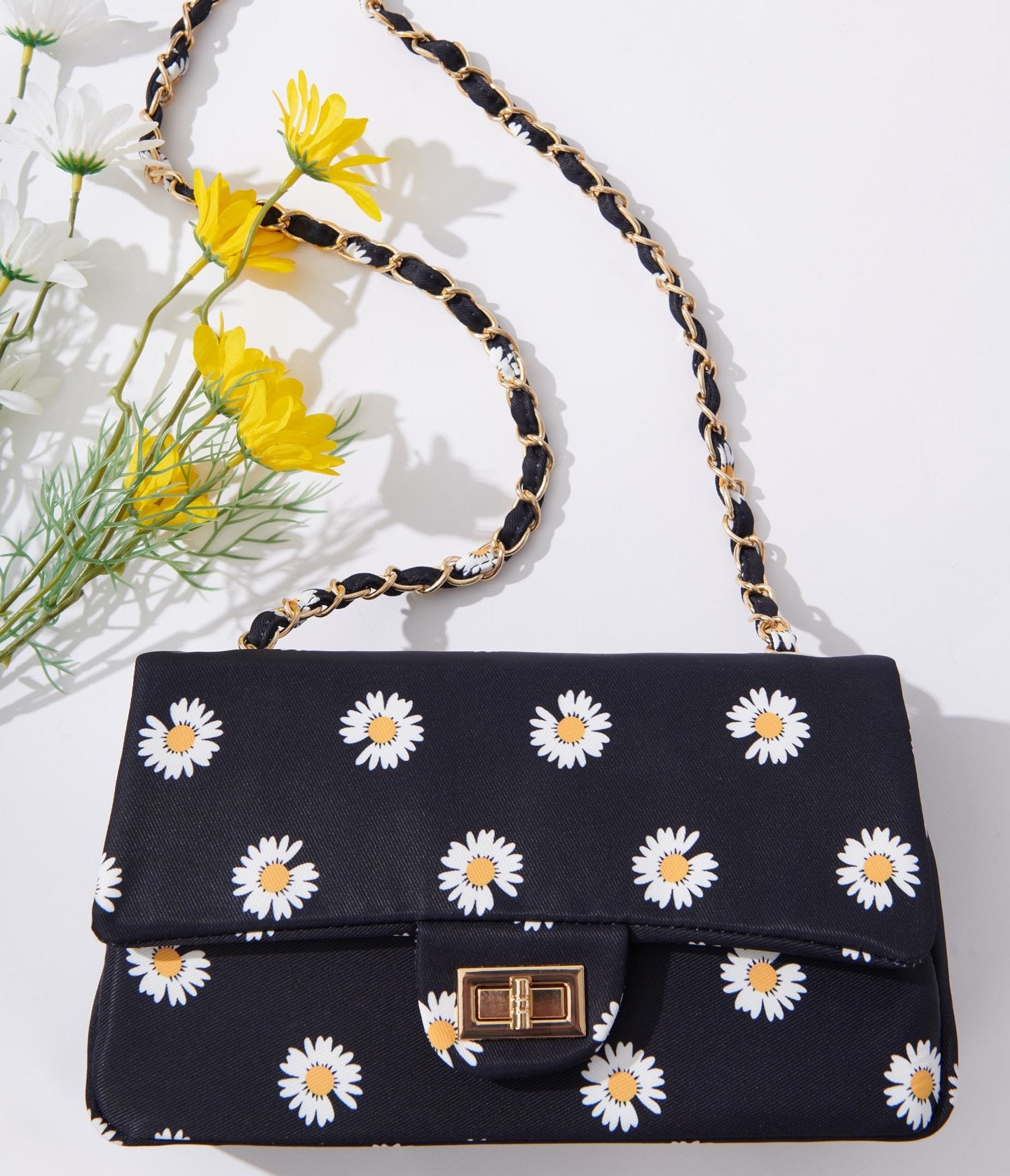 Yellow Daisy Trim Vintage Style Floral Handbag – RevivalVintage