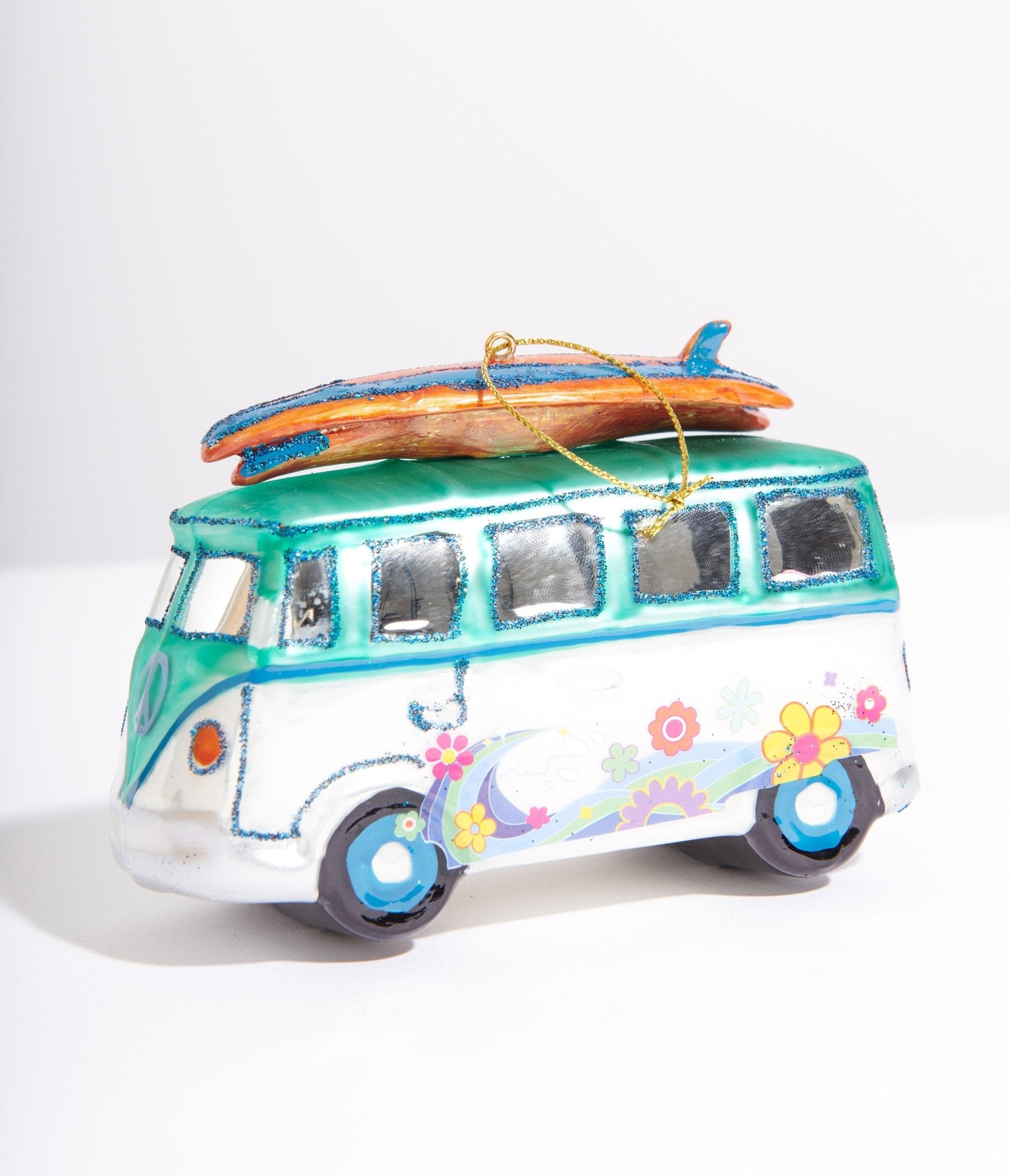 https://www.unique-vintage.com/cdn/shop/products/california-hippie-surf-van-glass-ornament-555486.jpg?v=1703094614&width=1946