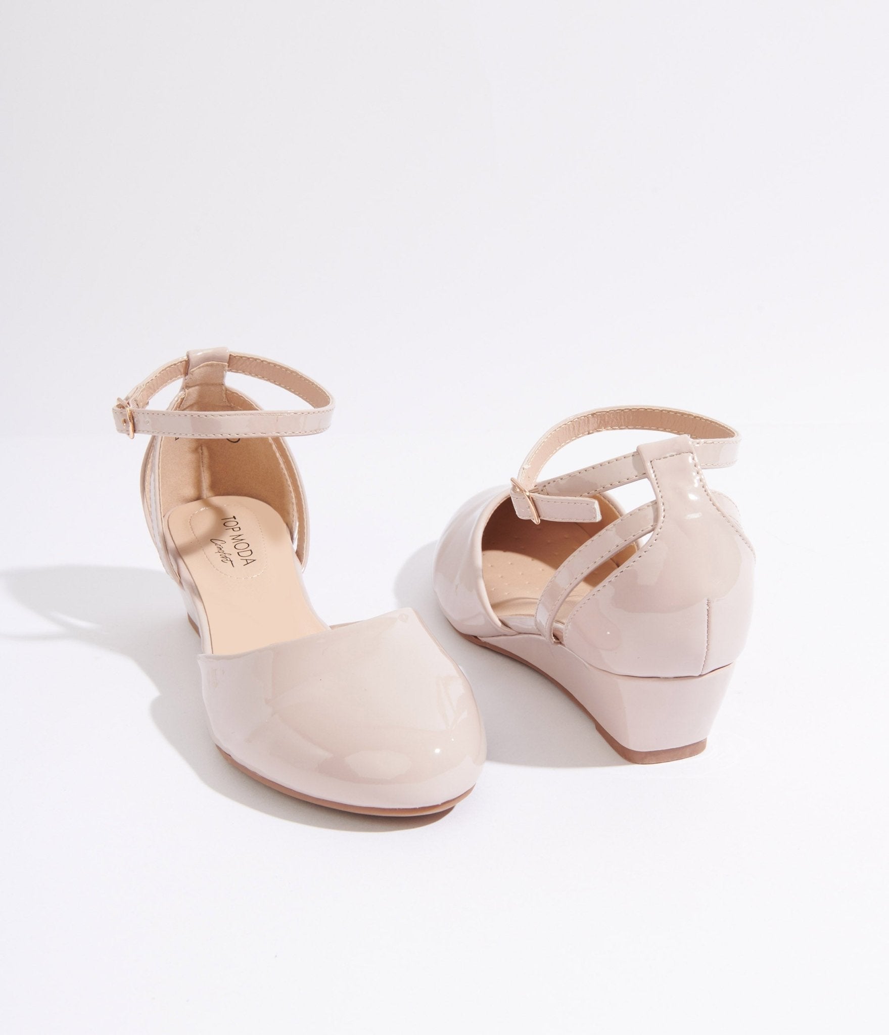 Womens nude wedge top shoes