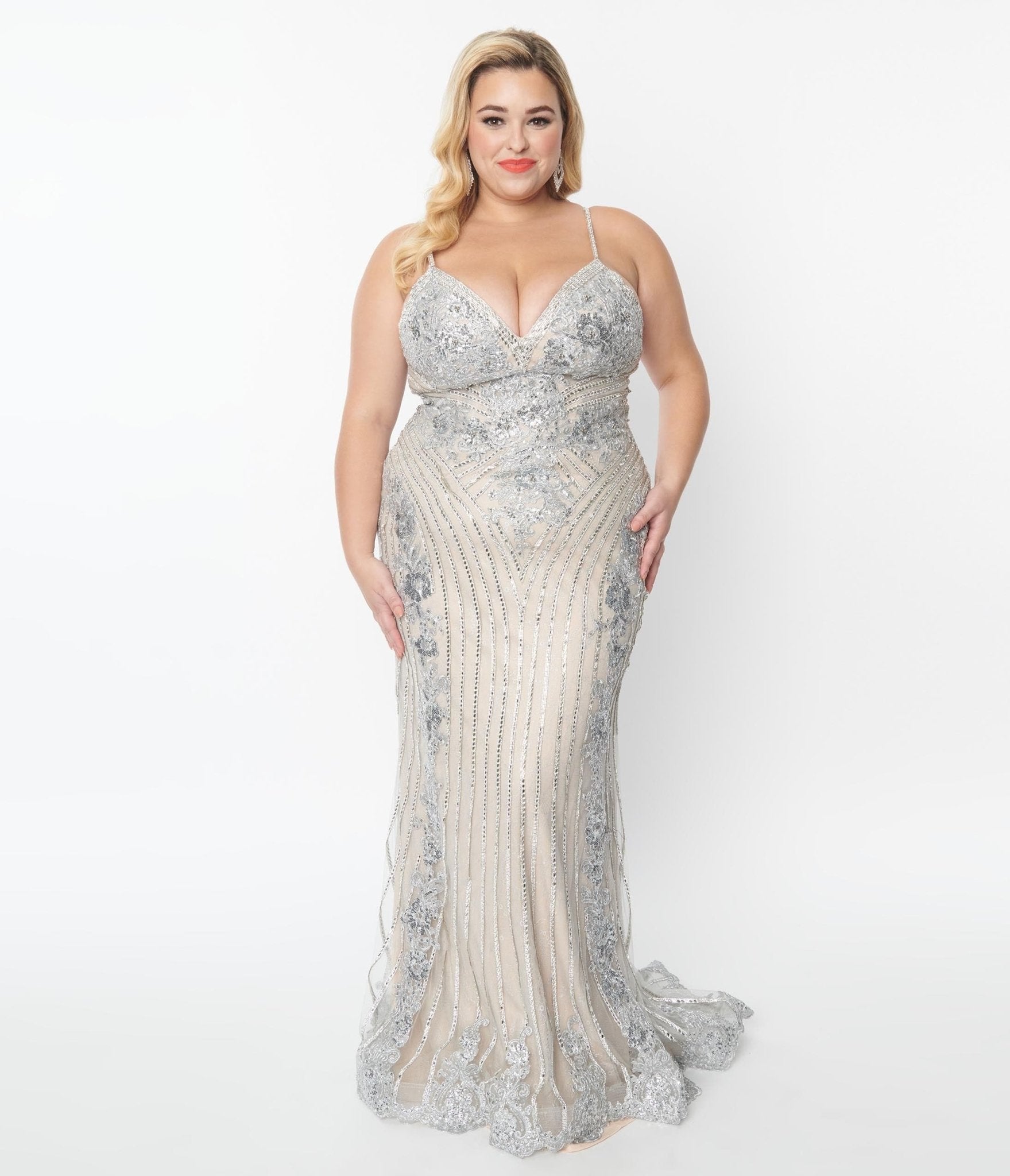 Plus Size 1930s Style Nude & Silver Deco Bridal Gown – Unique Vintage