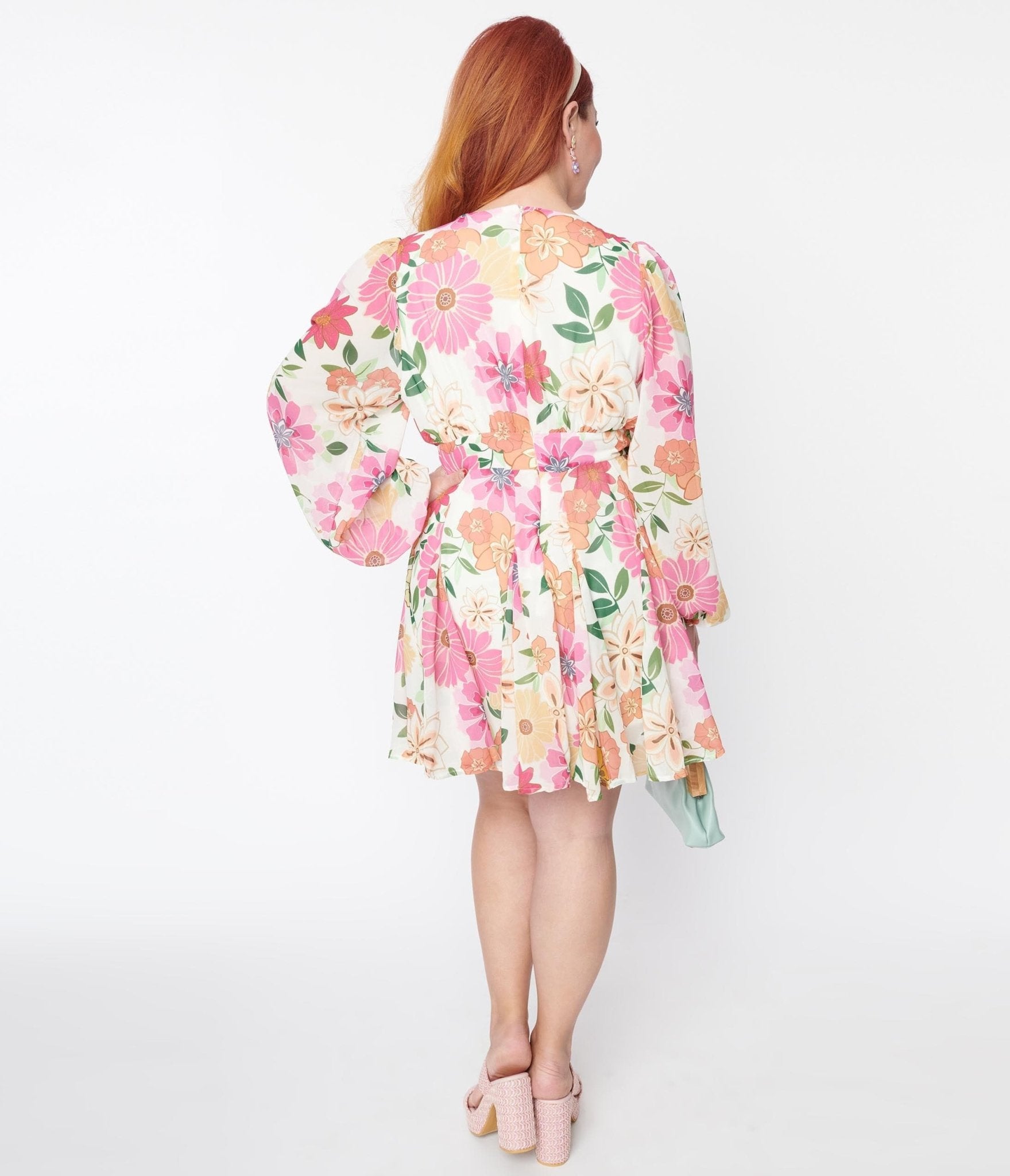 Plus Size Cream & Pink Floral Mini Dress – Unique Vintage