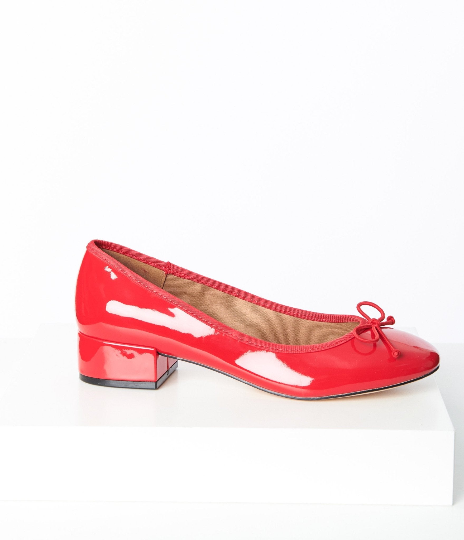 Floretia leather ballet pumps with low heel Geox | La Redoute