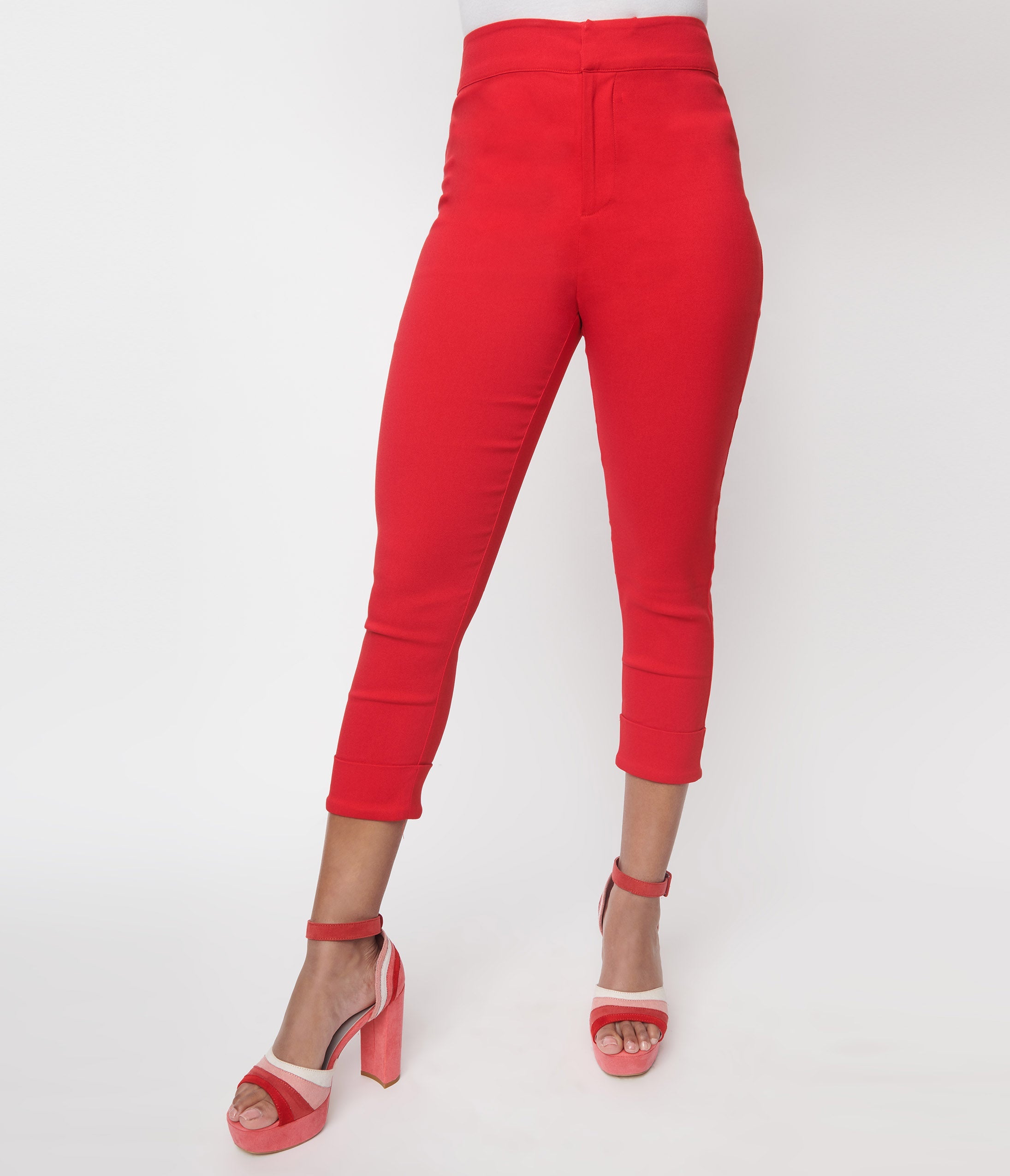 LOVE MOSCHINO Women's Cherry Red Pleat Front Capri Trousers (UK 10) – The  Freperie