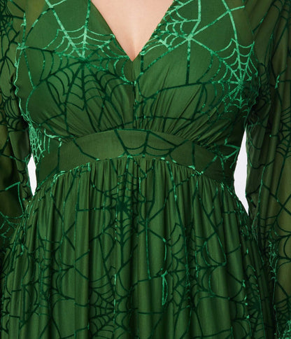 Retro & Vintage Unique Vintage Green Spider Web Maxi Dress