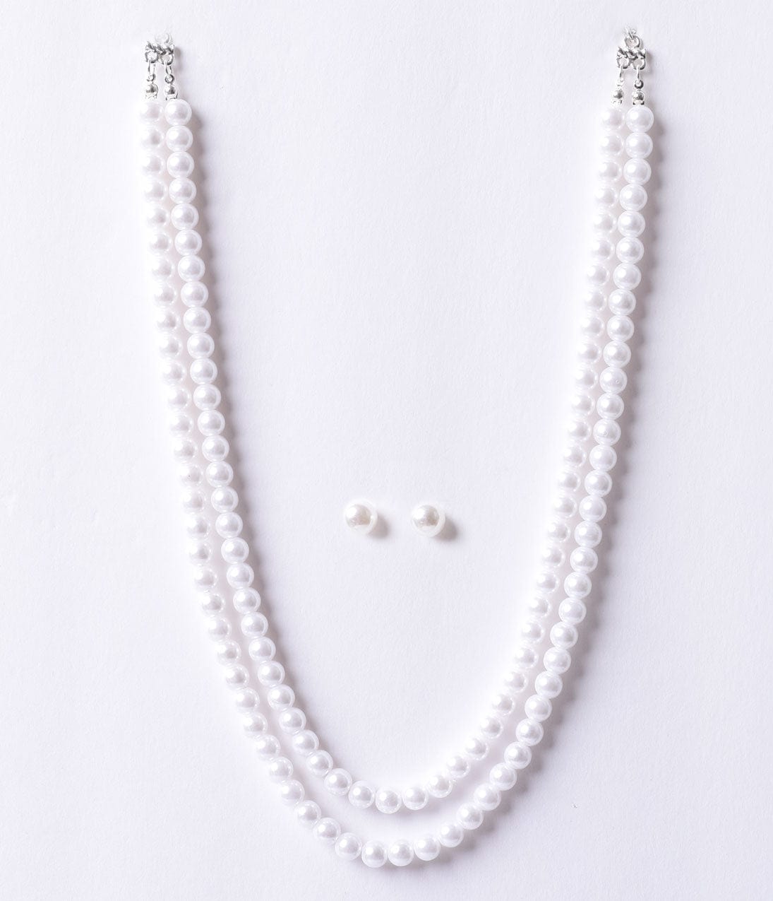 7 Ways To Tell If Pearls Are Real: Simple Failsafe Guide