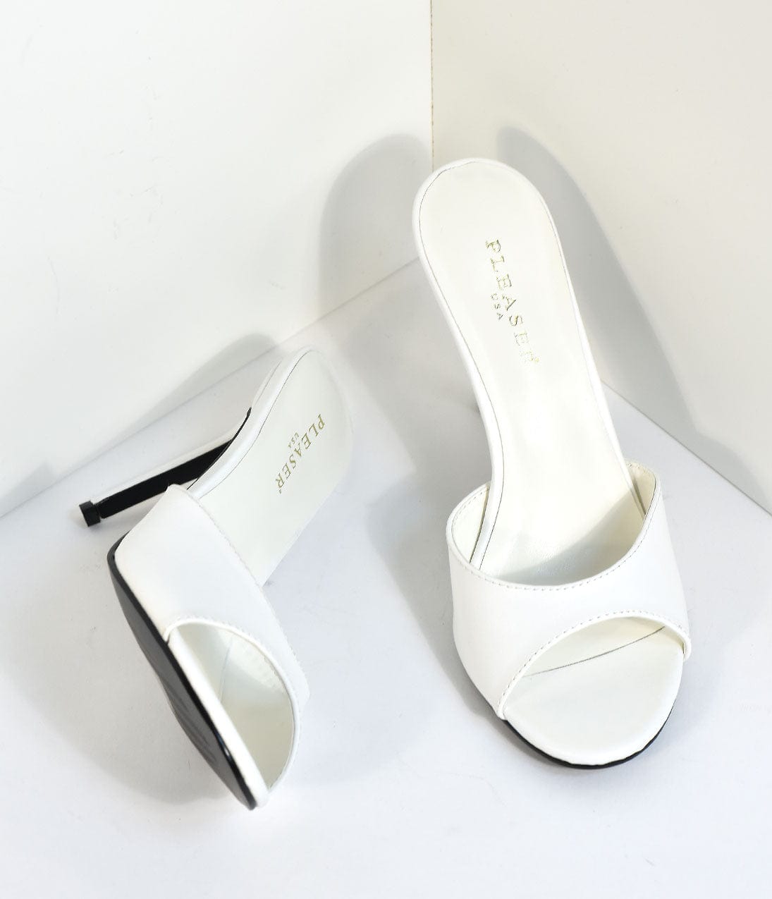 White on sale peep toe